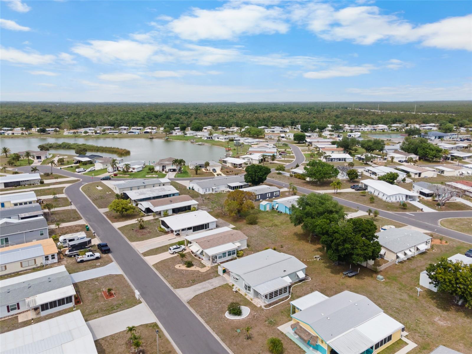 Image 38 of 45 For 6162 Redwing Avenue