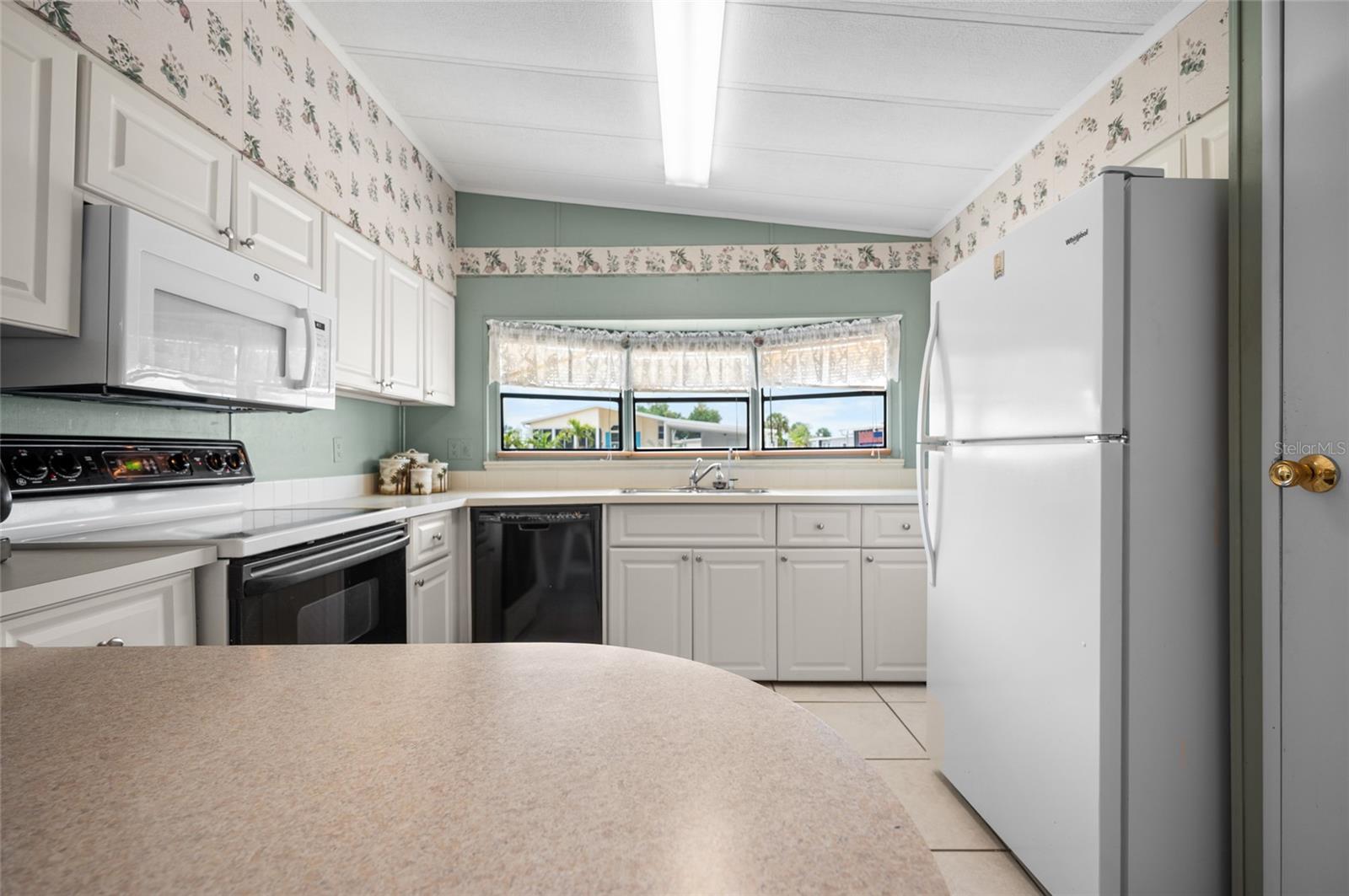 Image 6 of 45 For 6162 Redwing Avenue