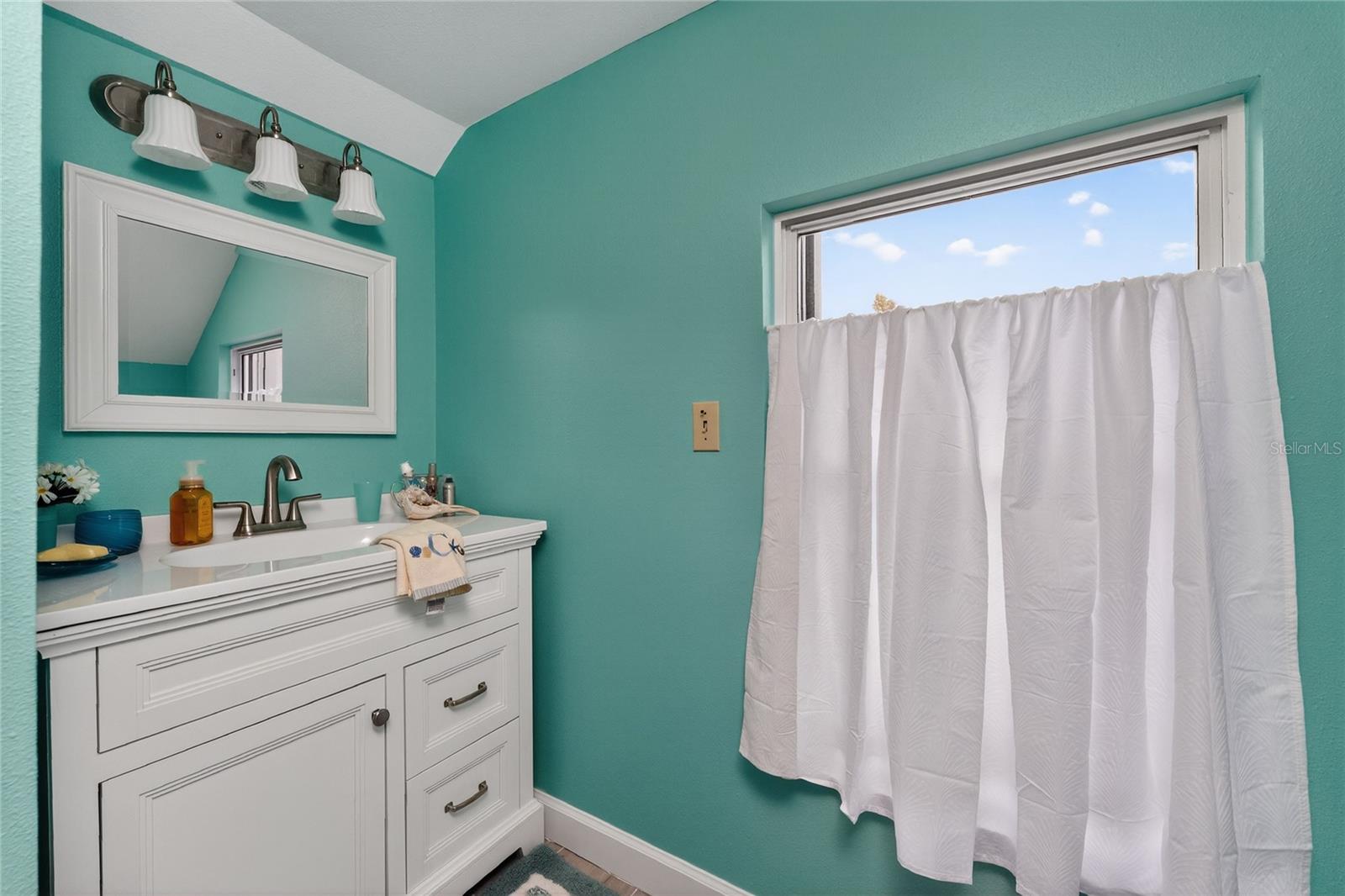 Image 43 of 84 For 720 Mccall Road