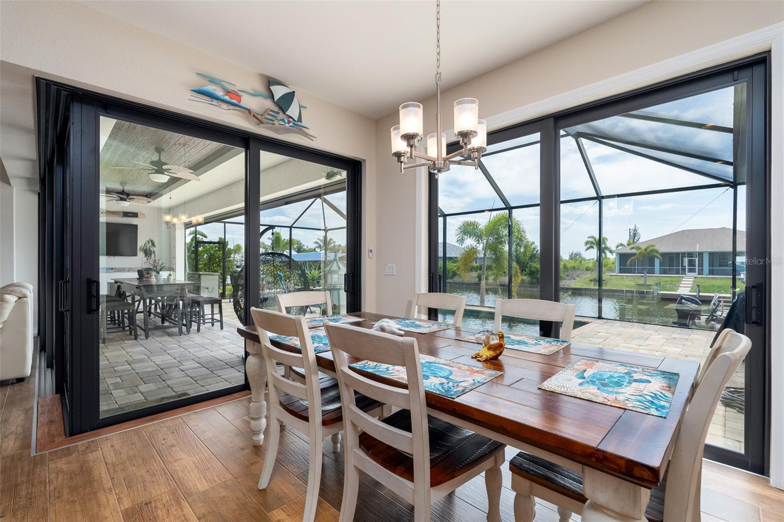 Image 19 of 54 For 15252 Chinook Way