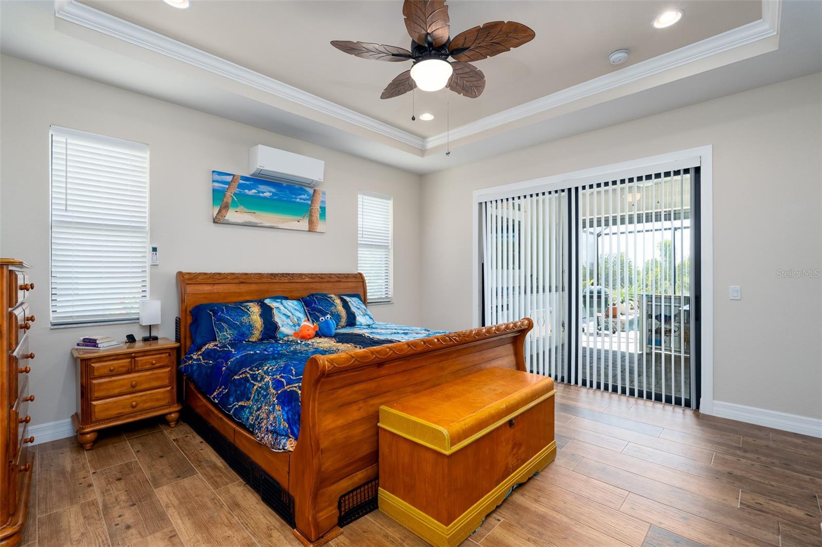 Image 21 of 54 For 15252 Chinook Way