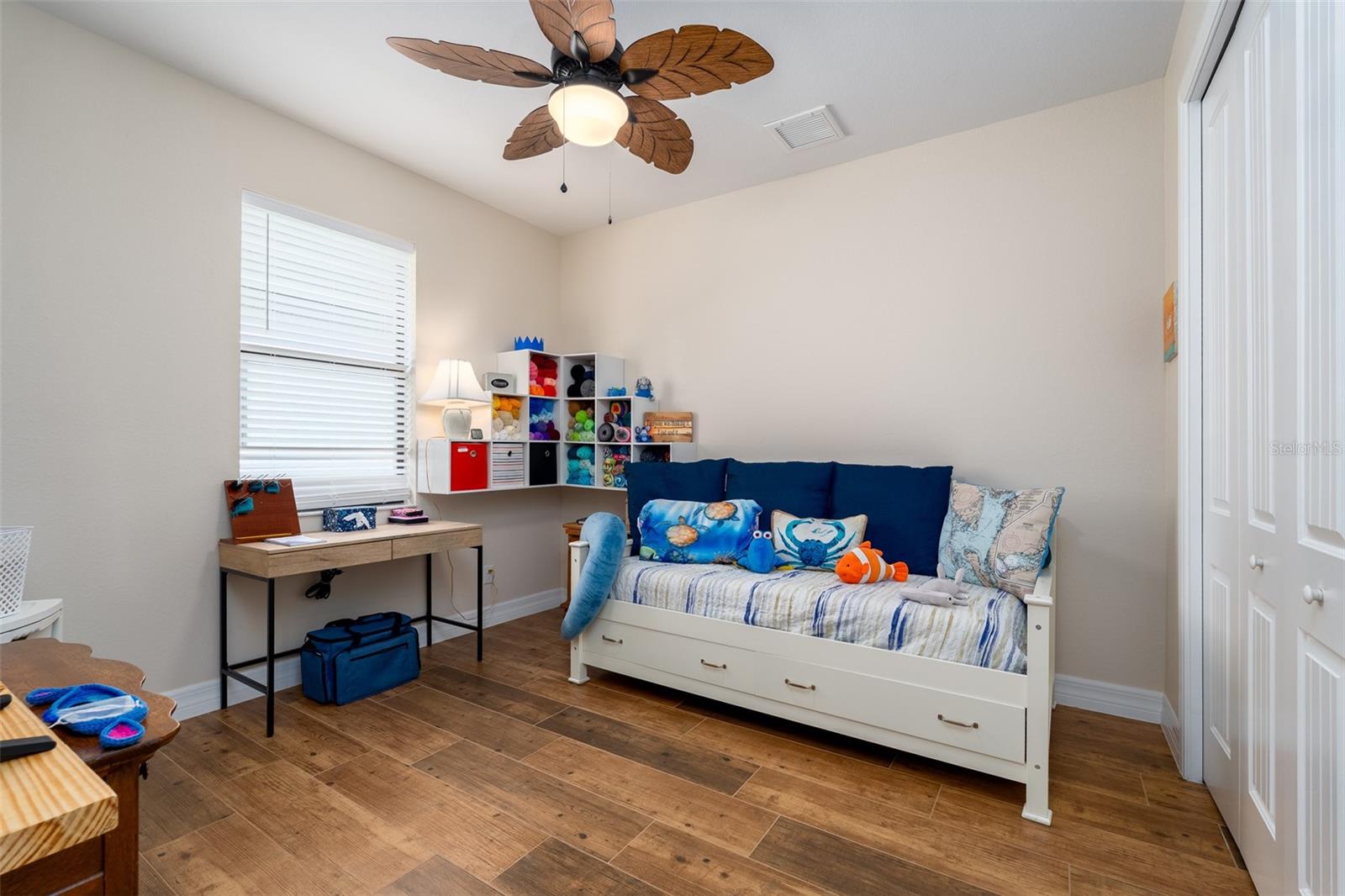 Image 33 of 54 For 15252 Chinook Way