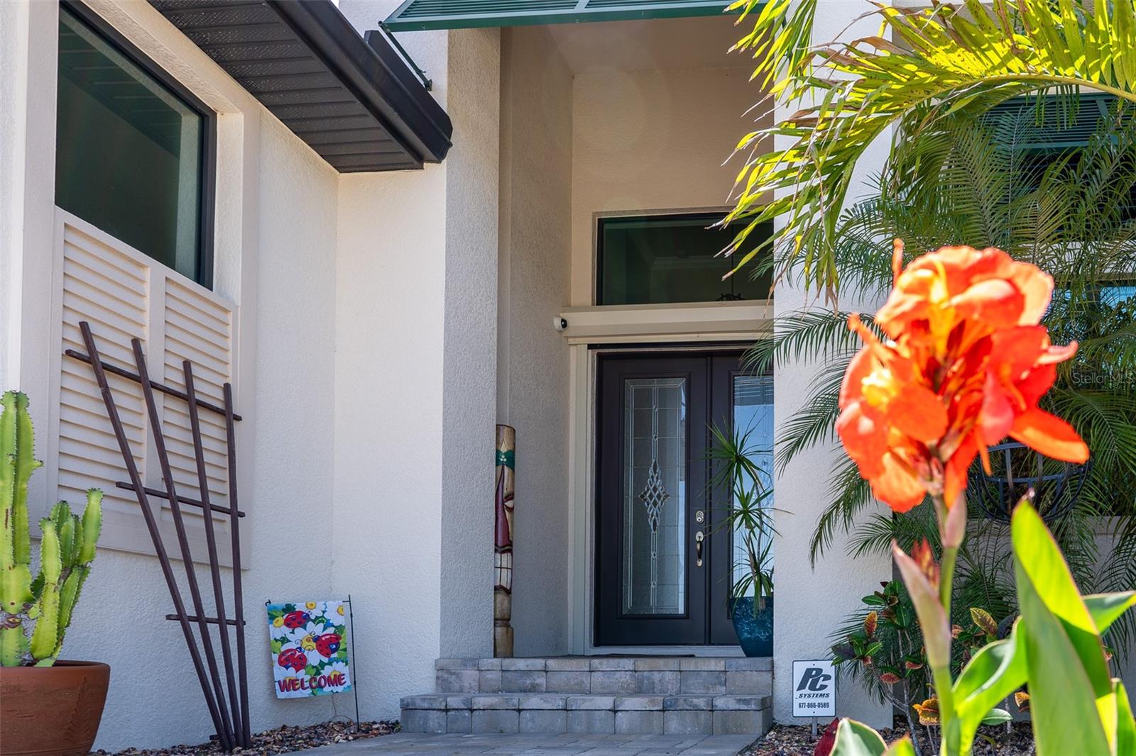 Image 7 of 54 For 15252 Chinook Way