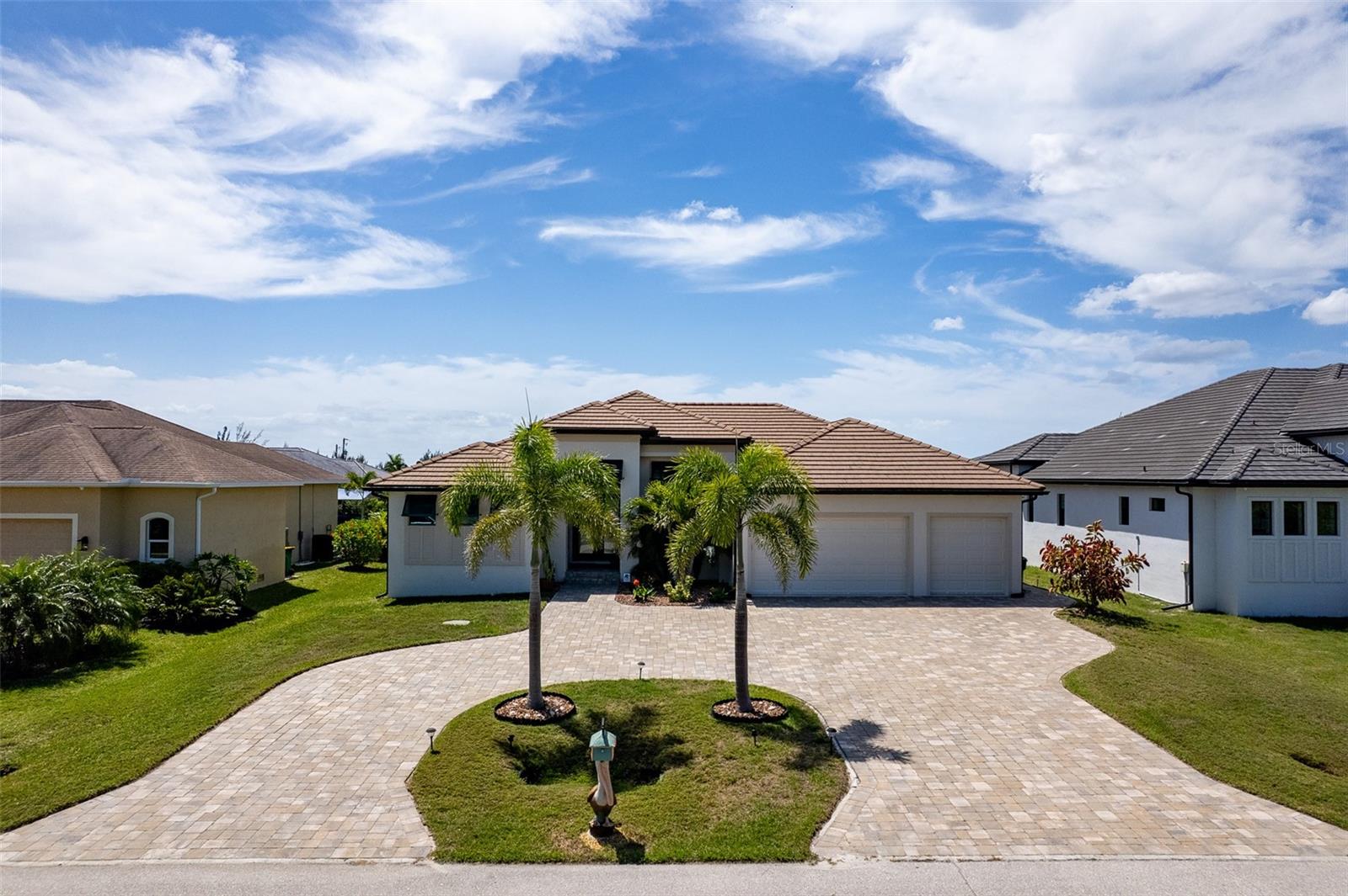 Image 8 of 54 For 15252 Chinook Way