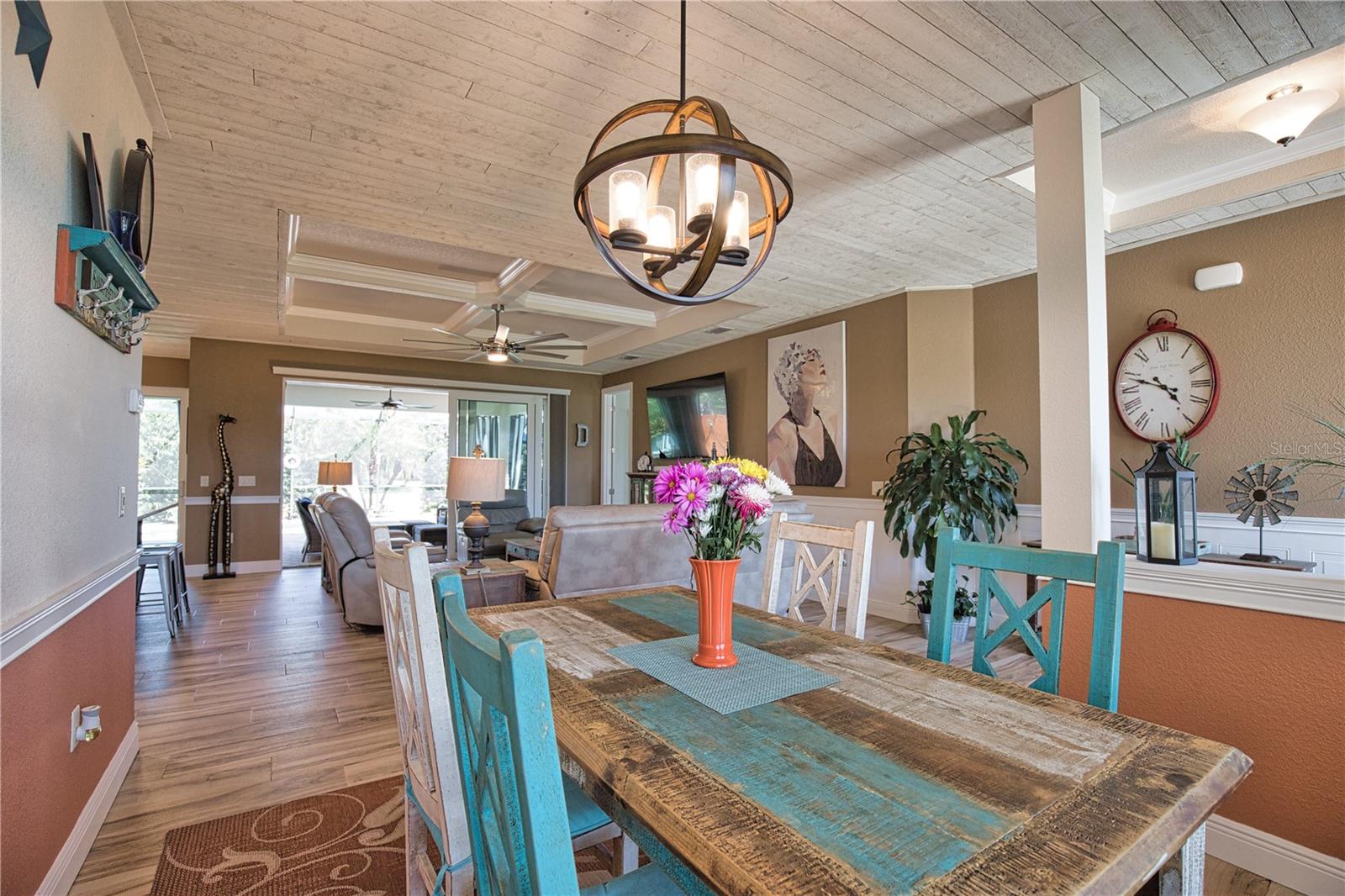 Image 16 of 95 For 39 Medalist Road