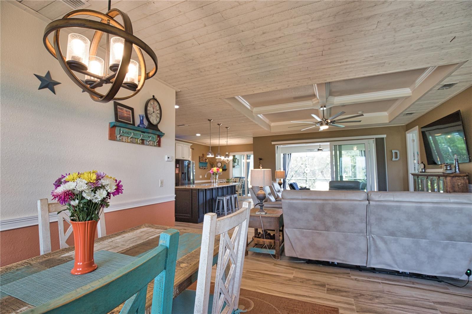 Image 17 of 95 For 39 Medalist Road