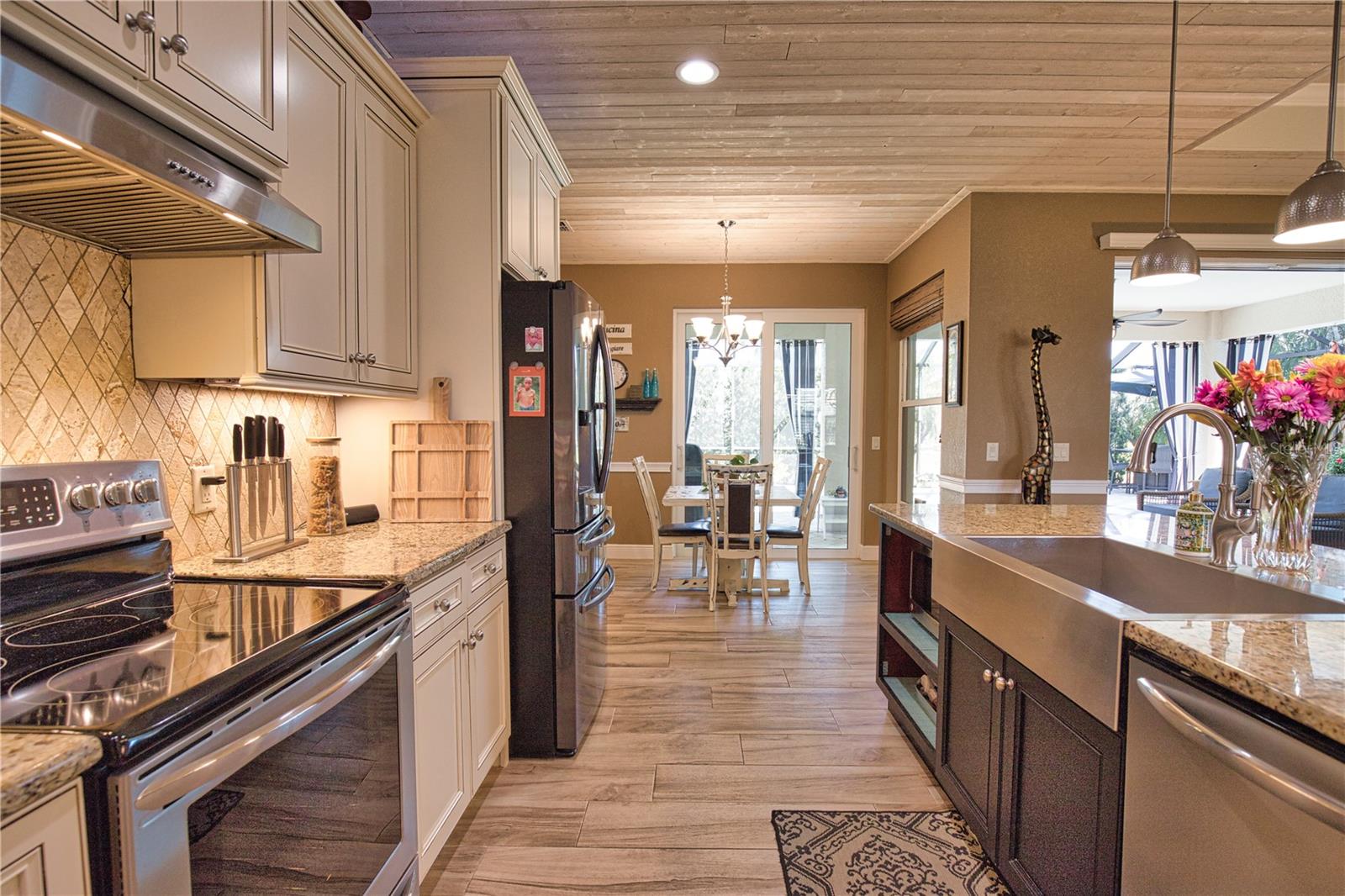 Image 30 of 95 For 39 Medalist Road