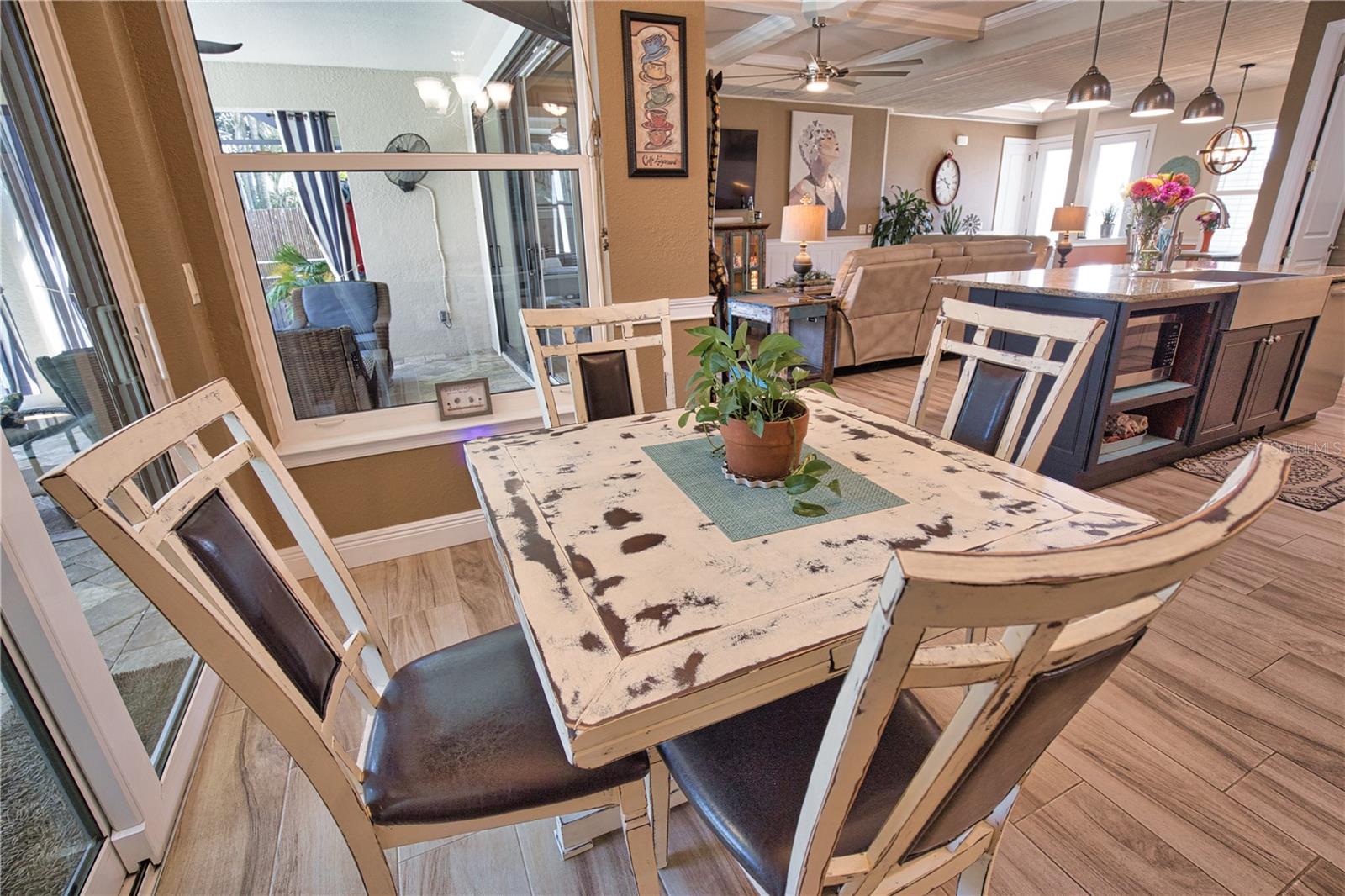 Image 35 of 95 For 39 Medalist Road