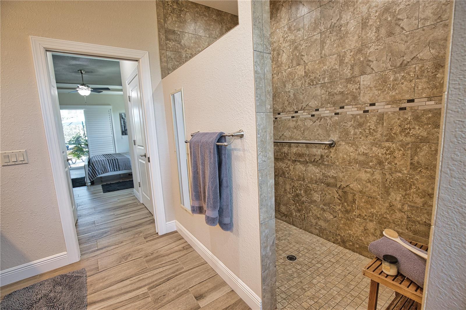 Image 49 of 95 For 39 Medalist Road