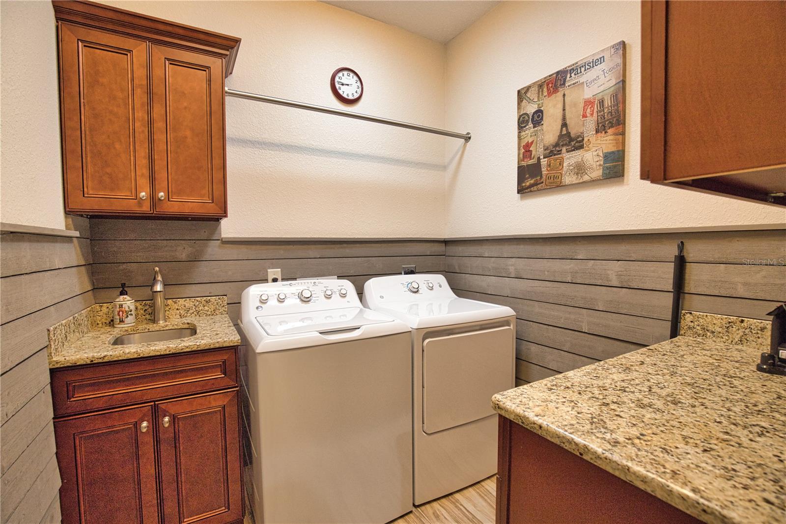 Image 52 of 95 For 39 Medalist Road