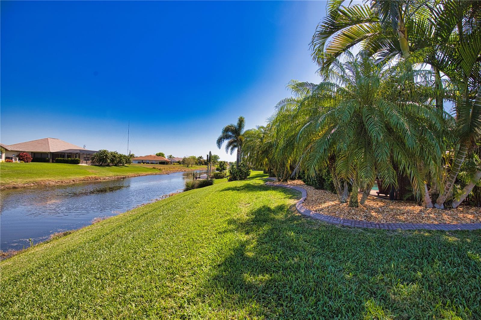 Image 72 of 95 For 39 Medalist Road