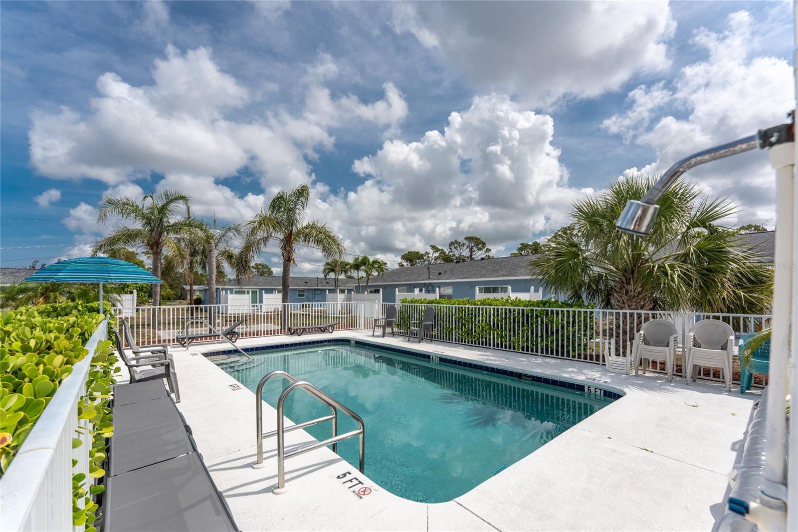 Image 33 of 43 For 1965 Louisiana Avenue