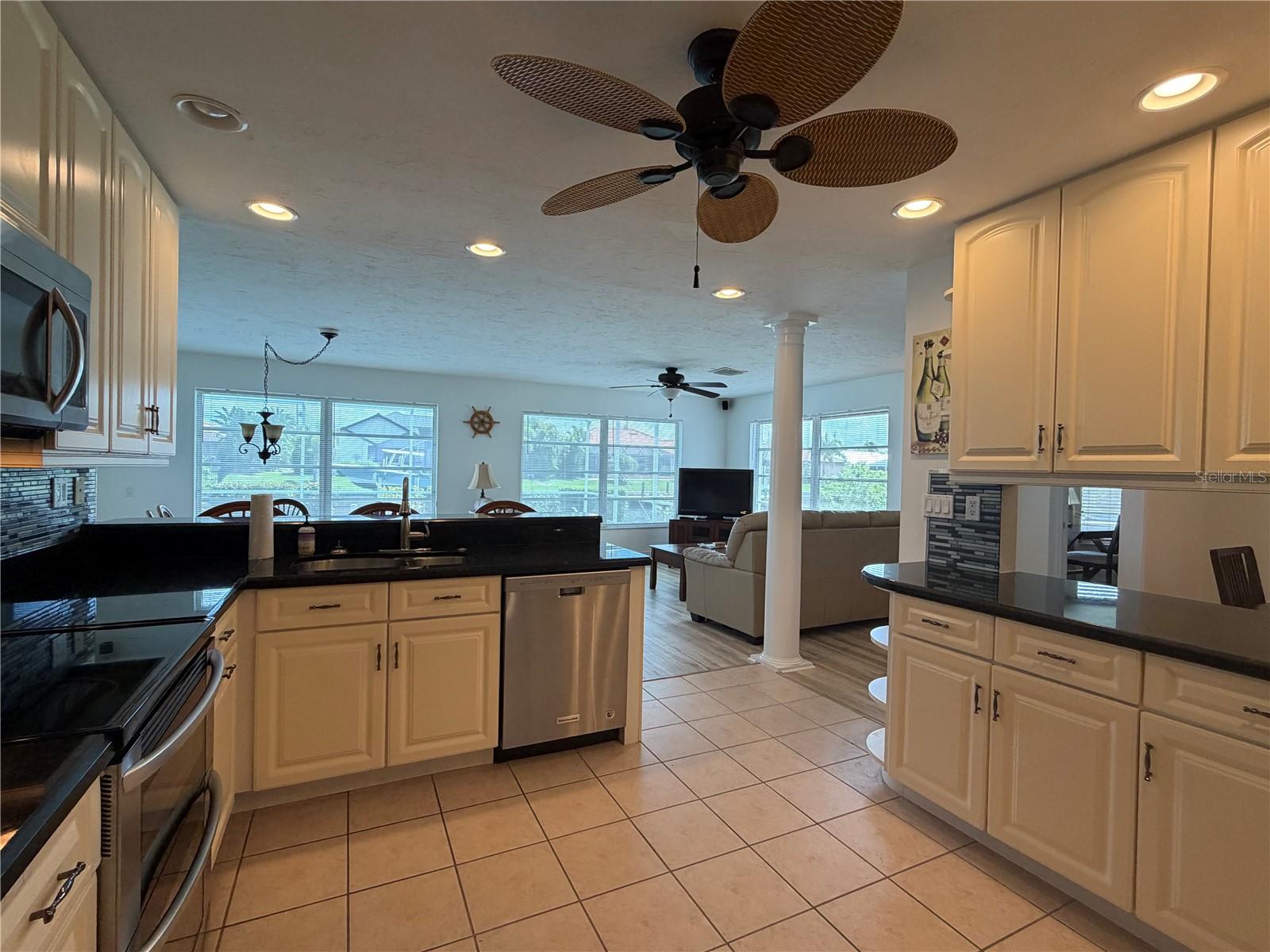 Image 12 of 29 For 732 Santa Margerita Lane