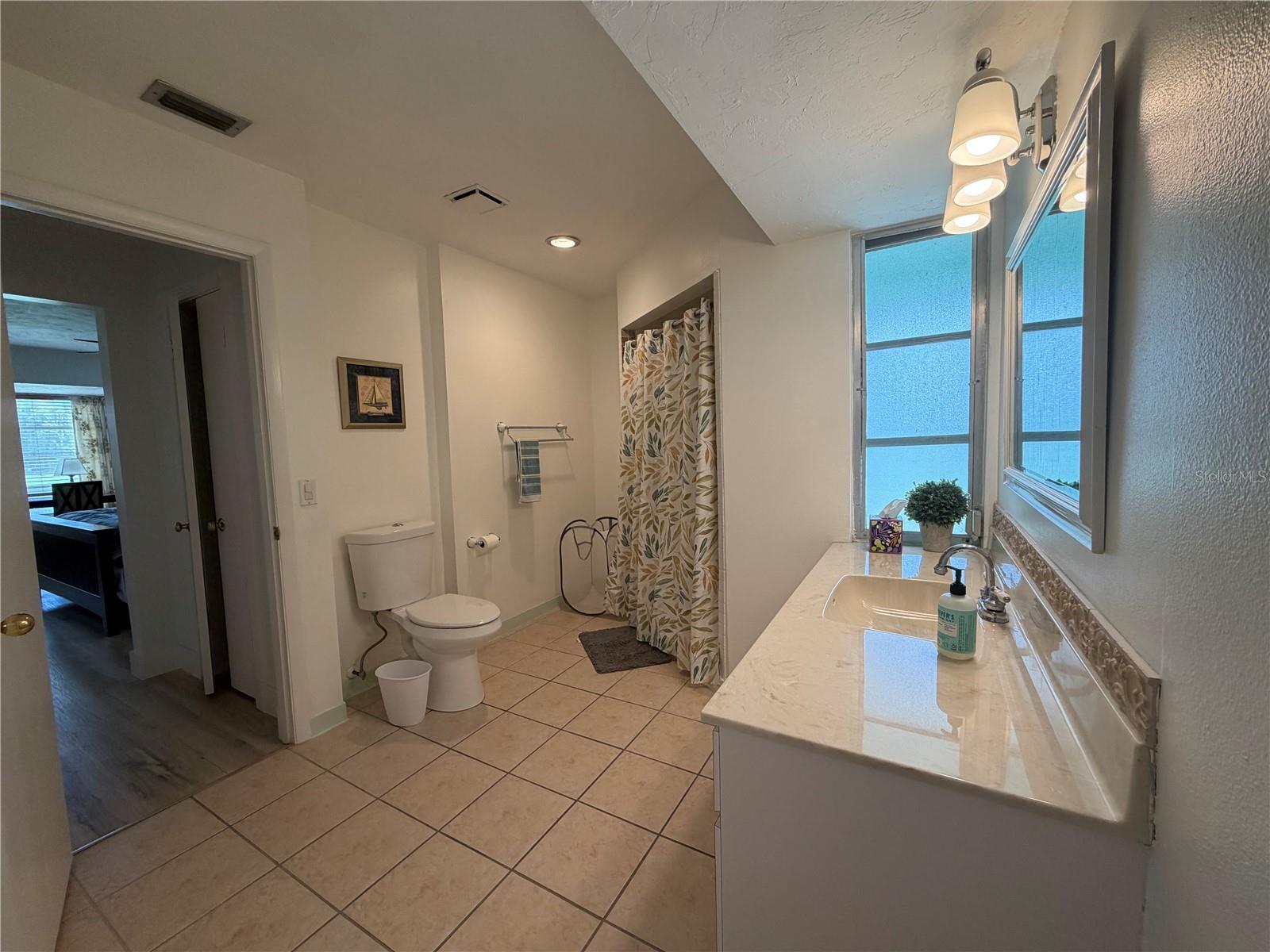 Image 18 of 29 For 732 Santa Margerita Lane