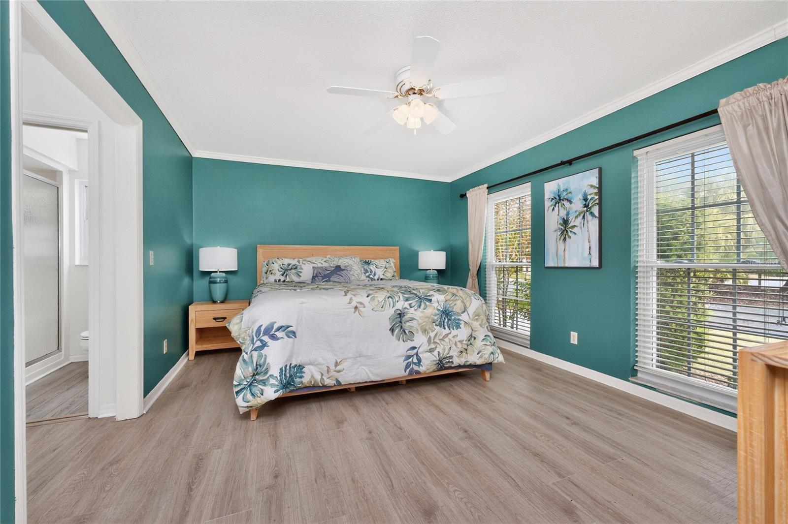 Image 18 of 77 For 4 Curacao Circle 40