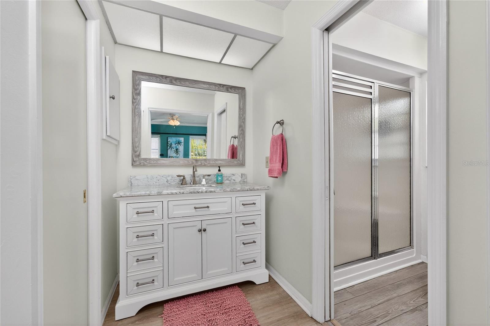 Image 22 of 77 For 4 Curacao Circle 40