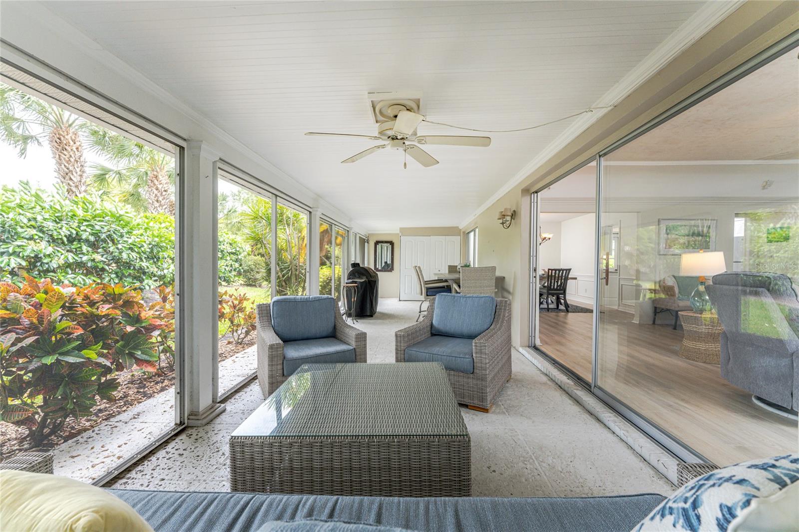 Image 30 of 77 For 4 Curacao Circle 40