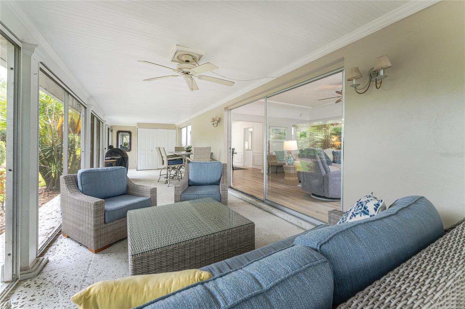 Image 31 of 77 For 4 Curacao Circle 40