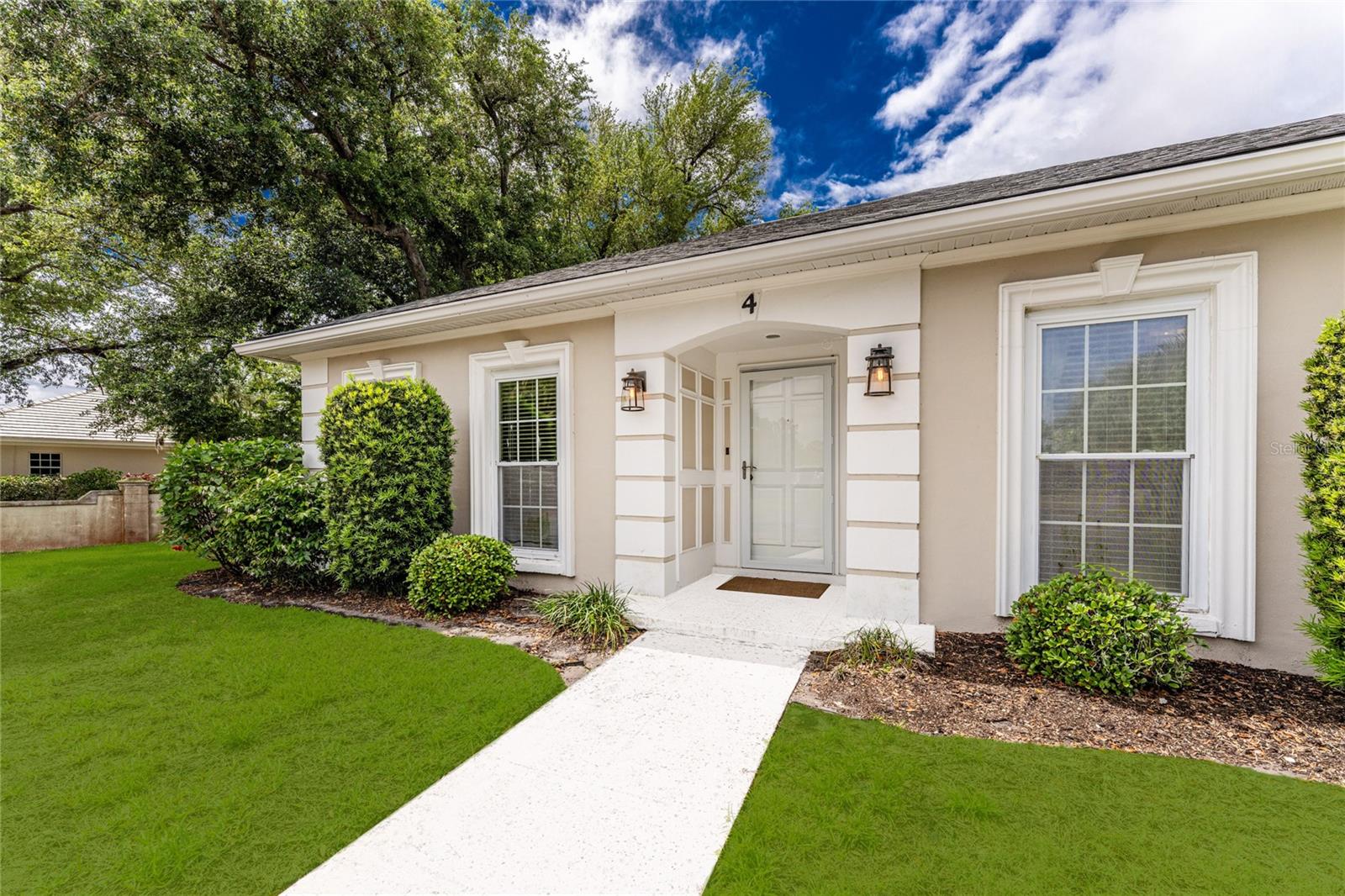 Image 4 of 77 For 4 Curacao Circle 40