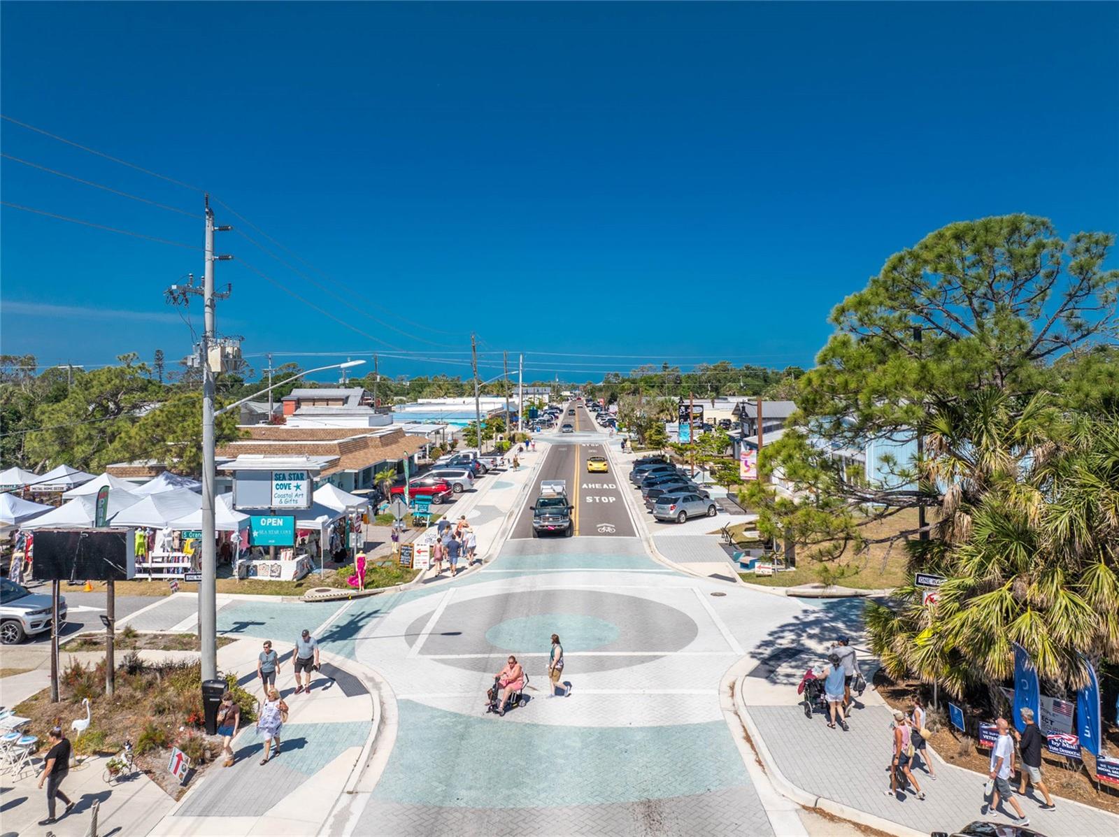 Image 71 of 77 For 4 Curacao Circle 40