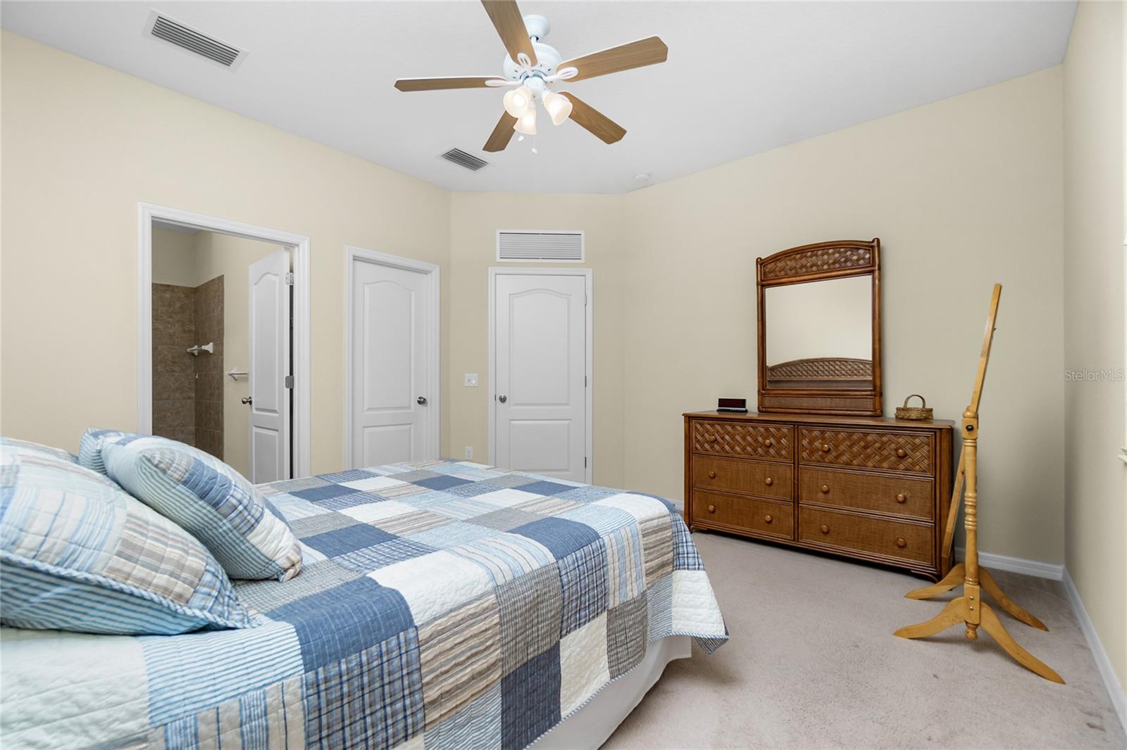 Image 18 of 51 For 10924 Lerwick Circle