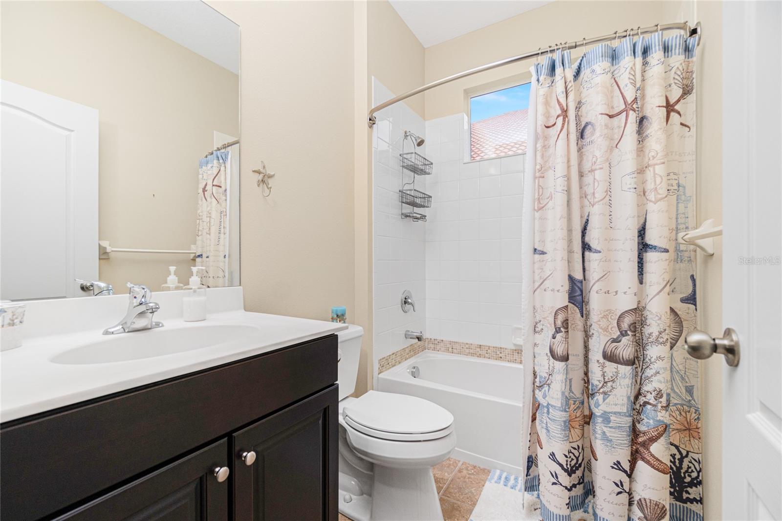 Image 24 of 51 For 10924 Lerwick Circle