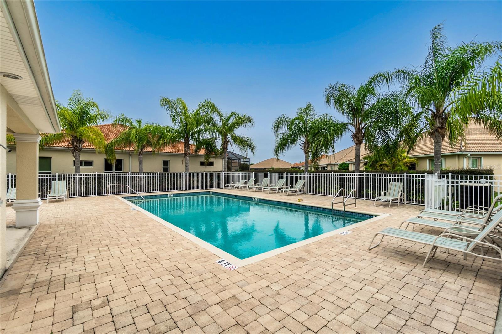 Image 49 of 51 For 10924 Lerwick Circle