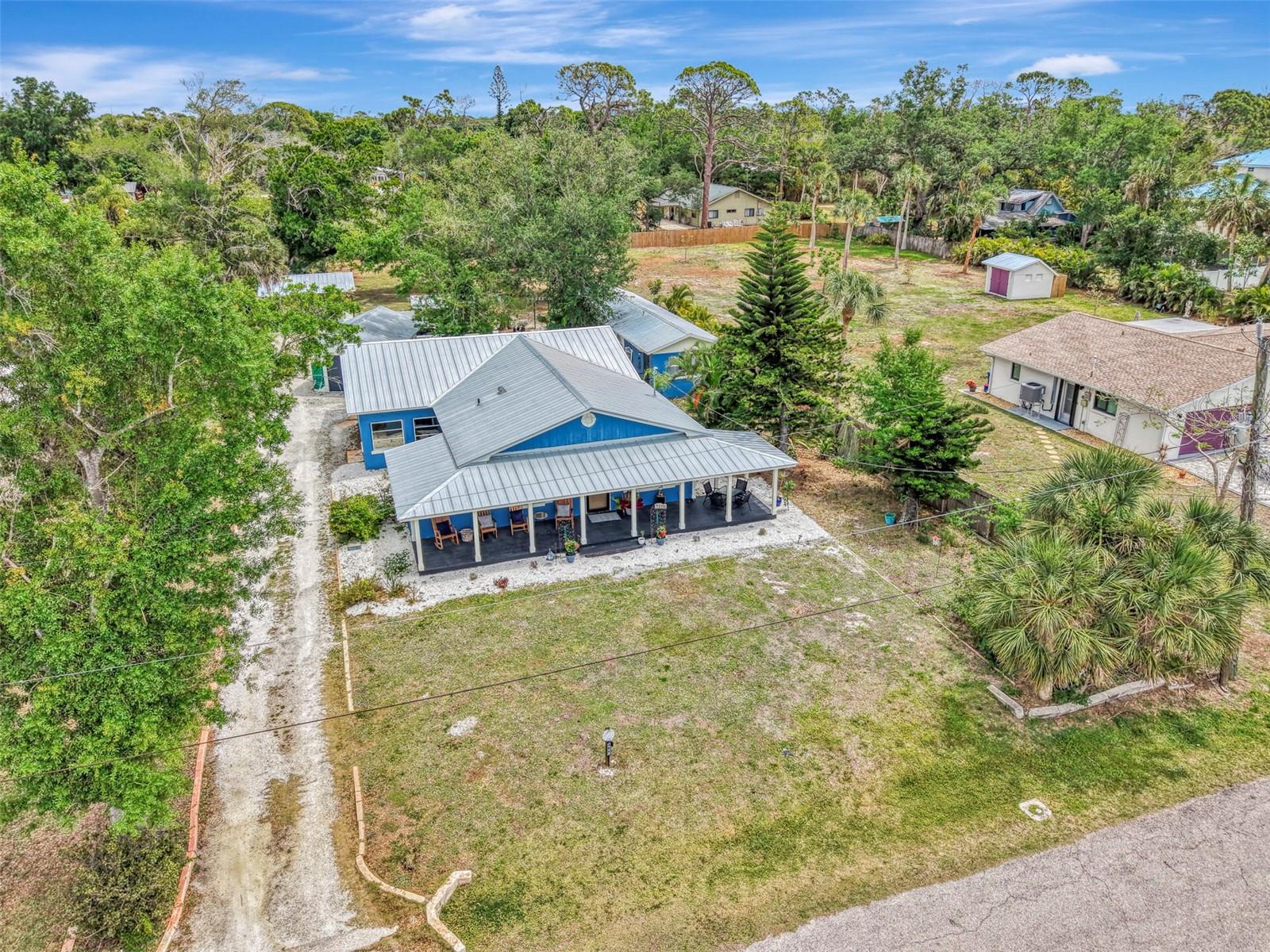 Image 81 of 90 For 351 Oak Street