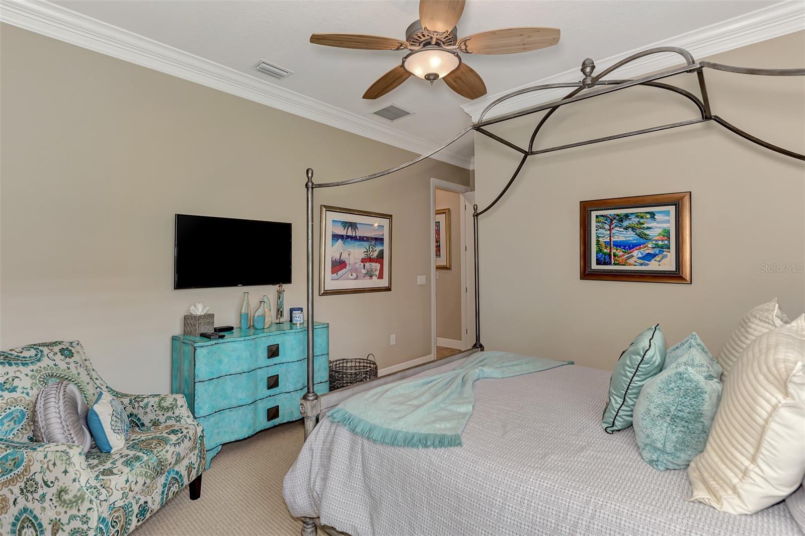 Image 40 of 99 For 10965 Bullrush Drive