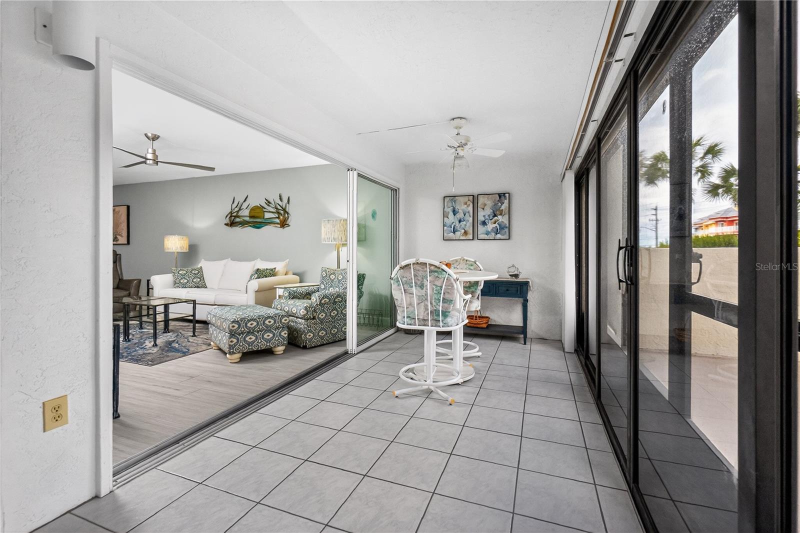 Image 17 of 61 For 1501 Beach Road 210