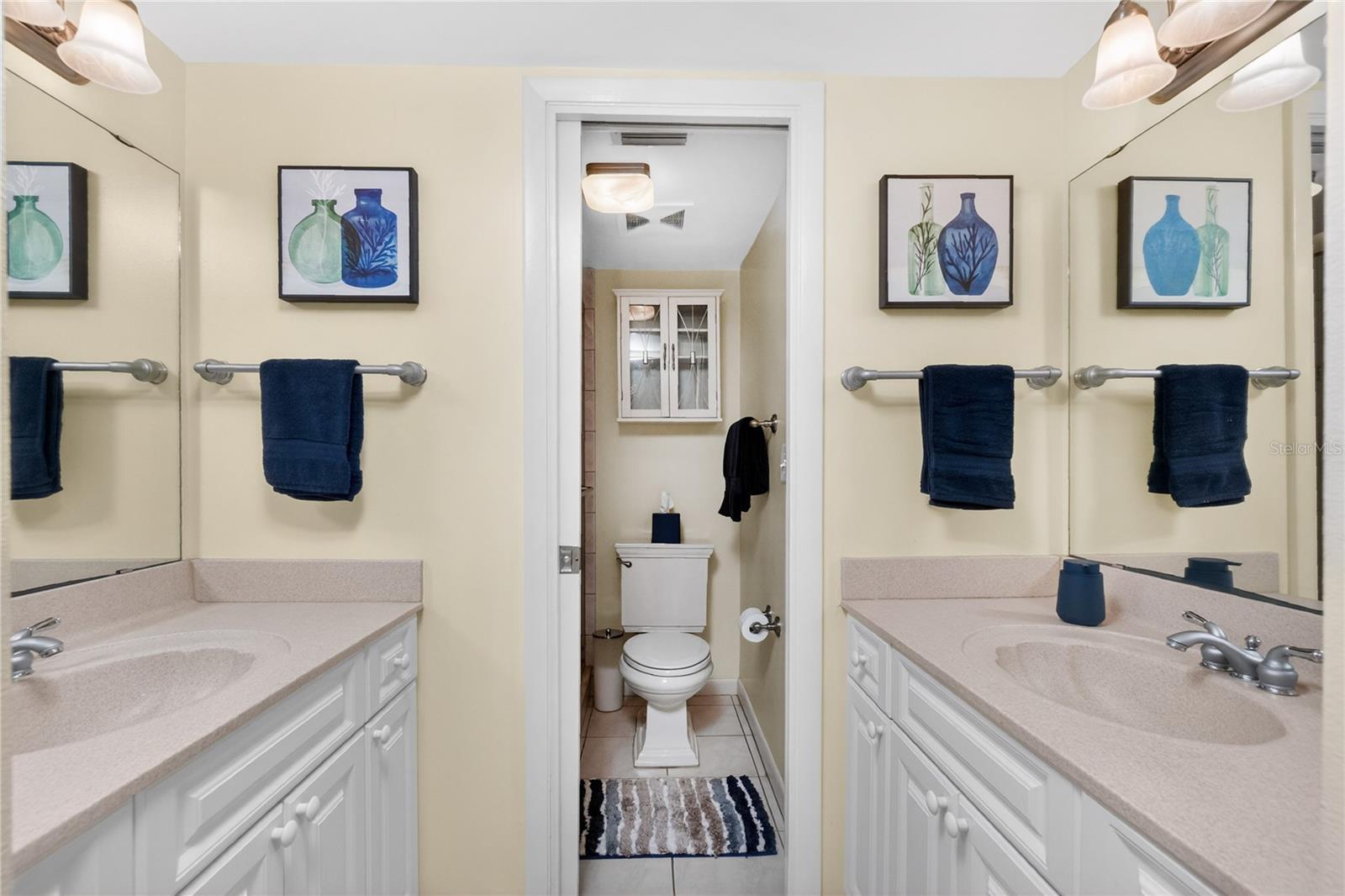 Image 24 of 61 For 1501 Beach Road 210