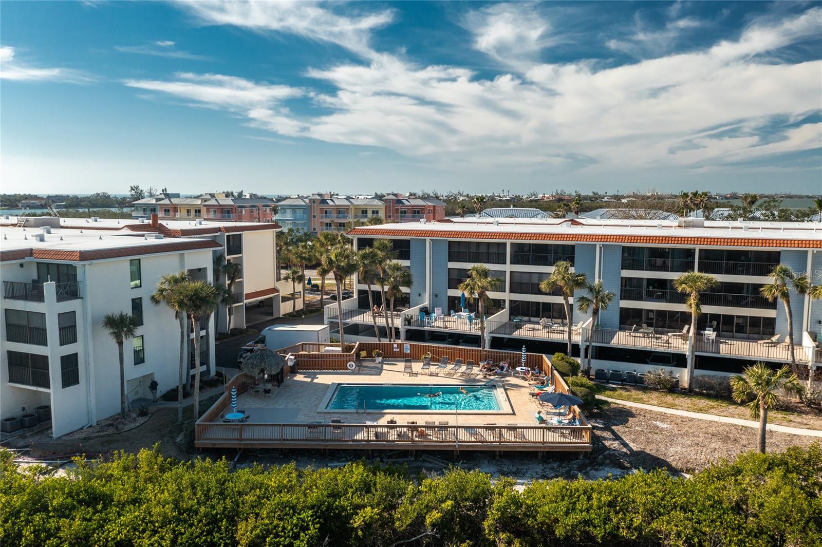 Image 60 of 61 For 1501 Beach Road 210