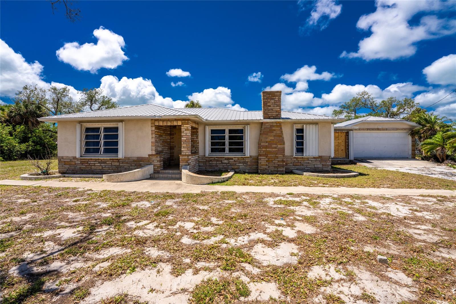 Image 10 of 36 For 12500 Placida Road