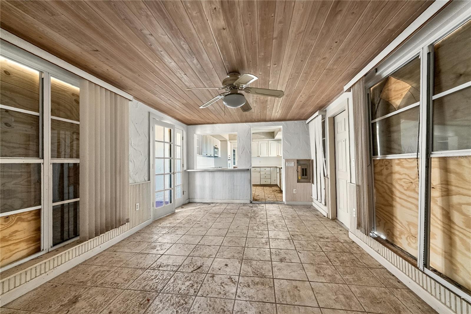 Image 20 of 36 For 12500 Placida Road