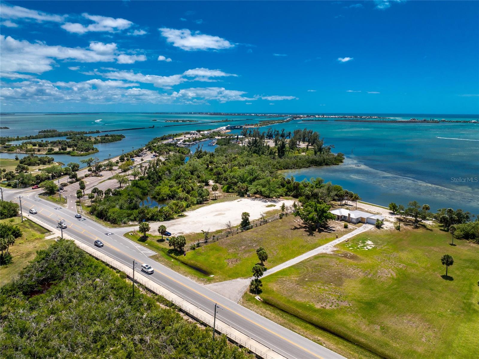 Image 5 of 36 For 12500 Placida Road