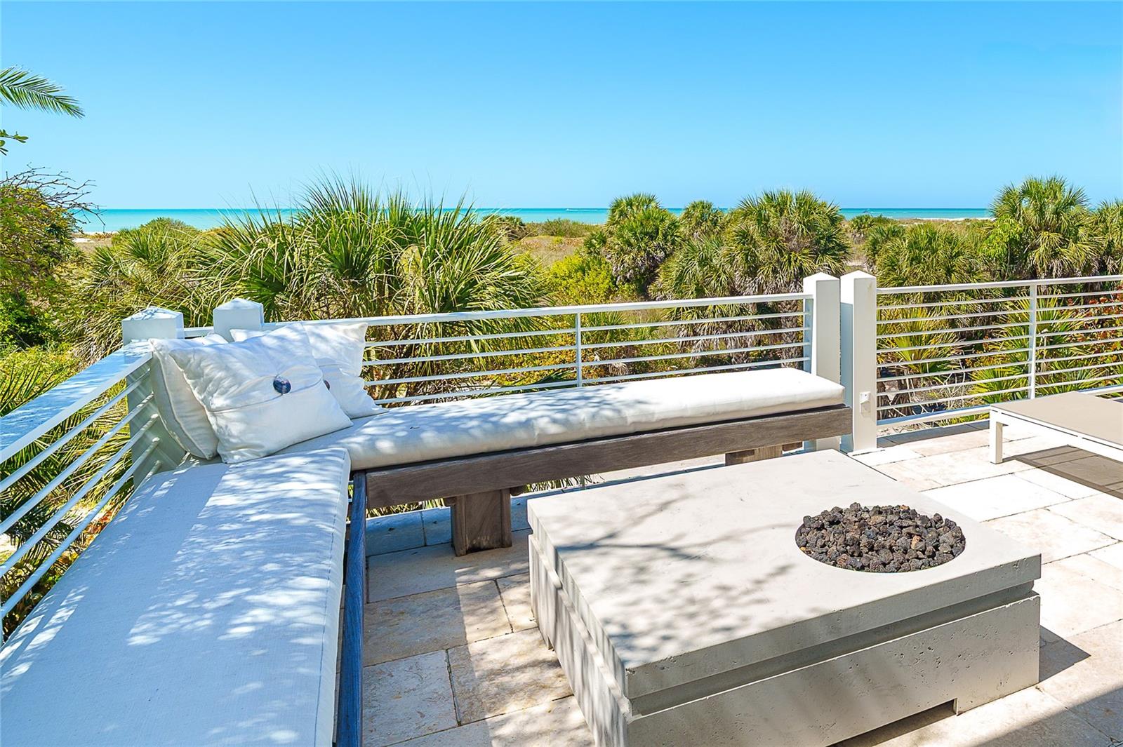 Listing photo id 33 for Address Not Provided