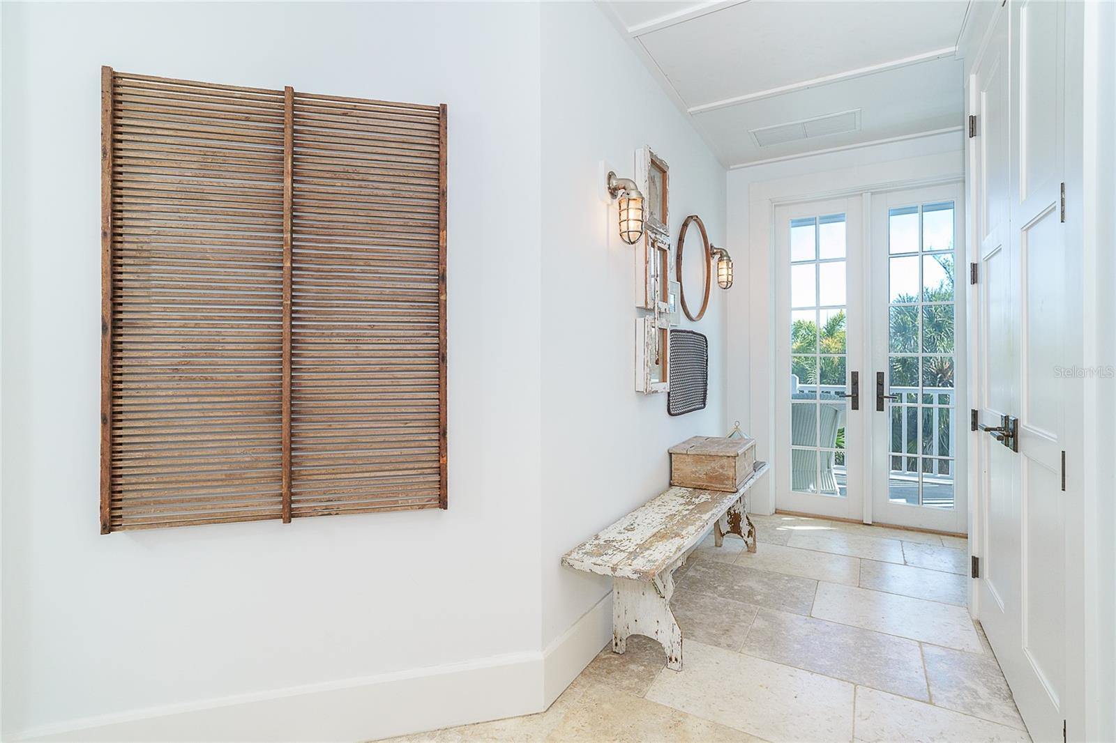 Listing photo id 49 for Address Not Provided