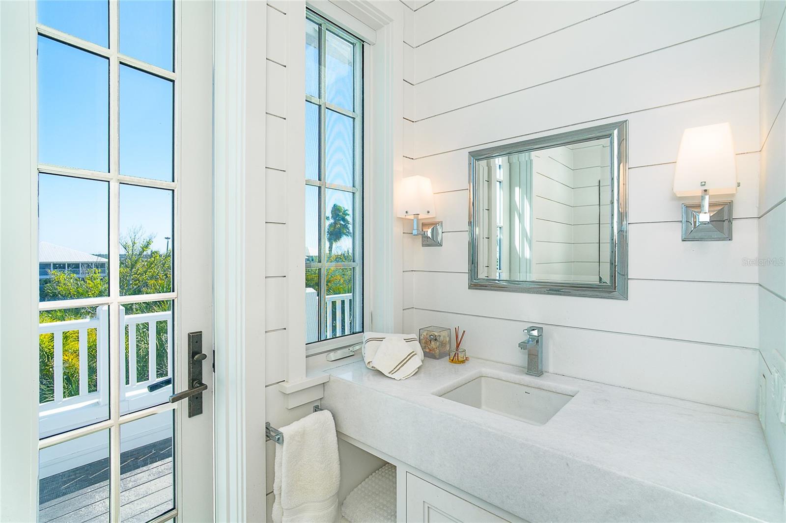 Listing photo id 76 for Address Not Provided