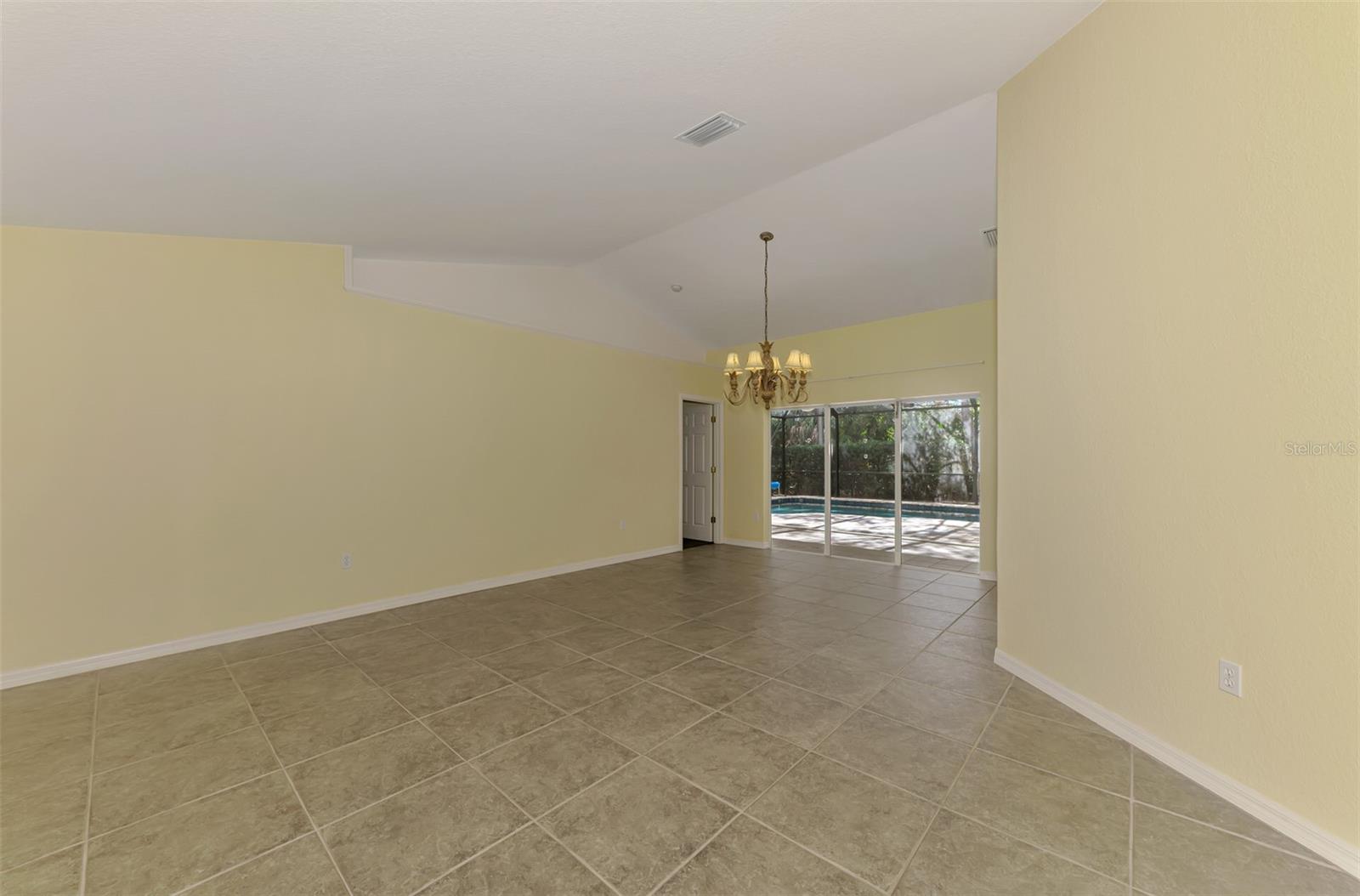 Image 11 of 43 For 1830 Bahia Terrado