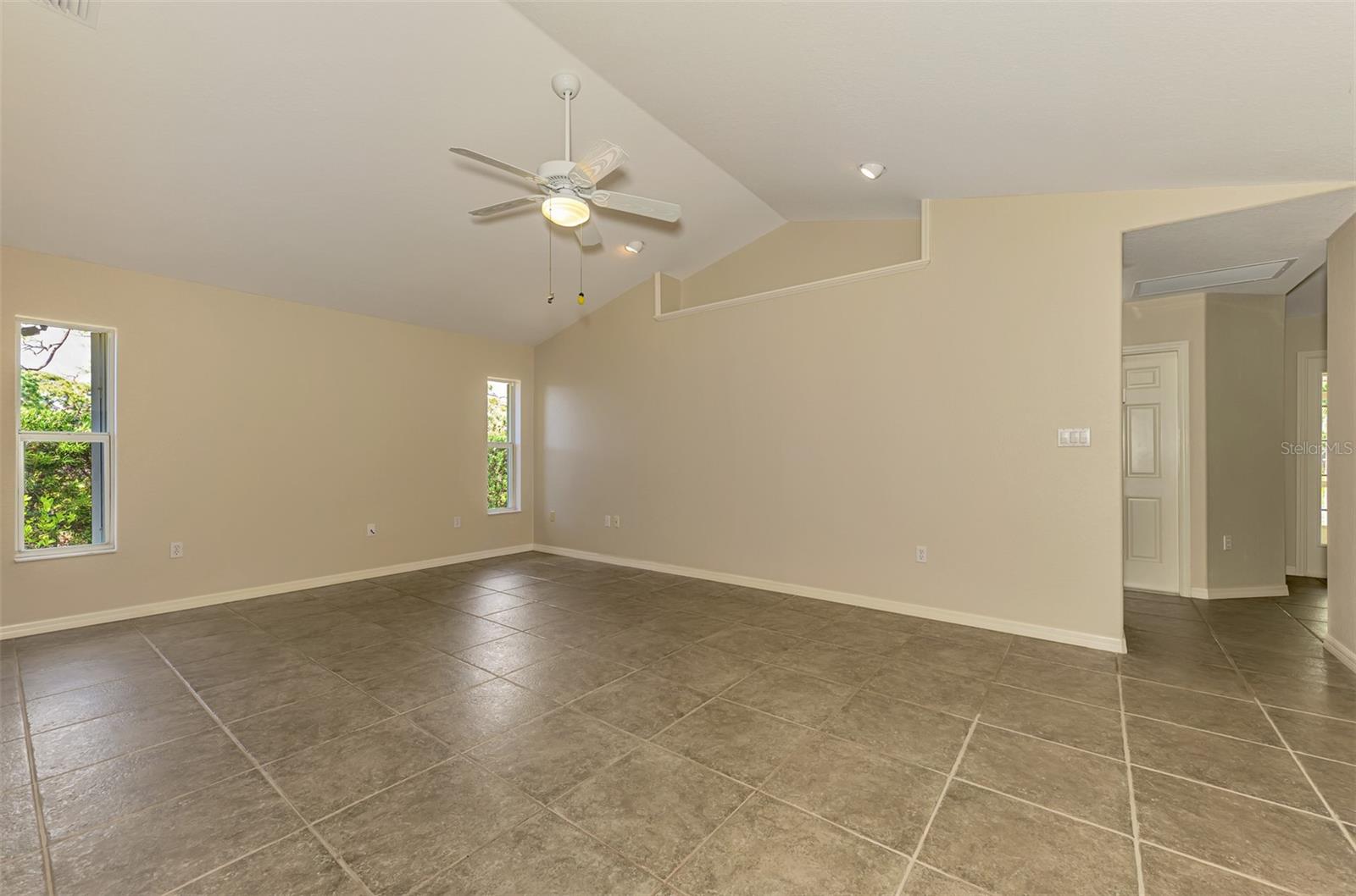 Image 22 of 43 For 1830 Bahia Terrado