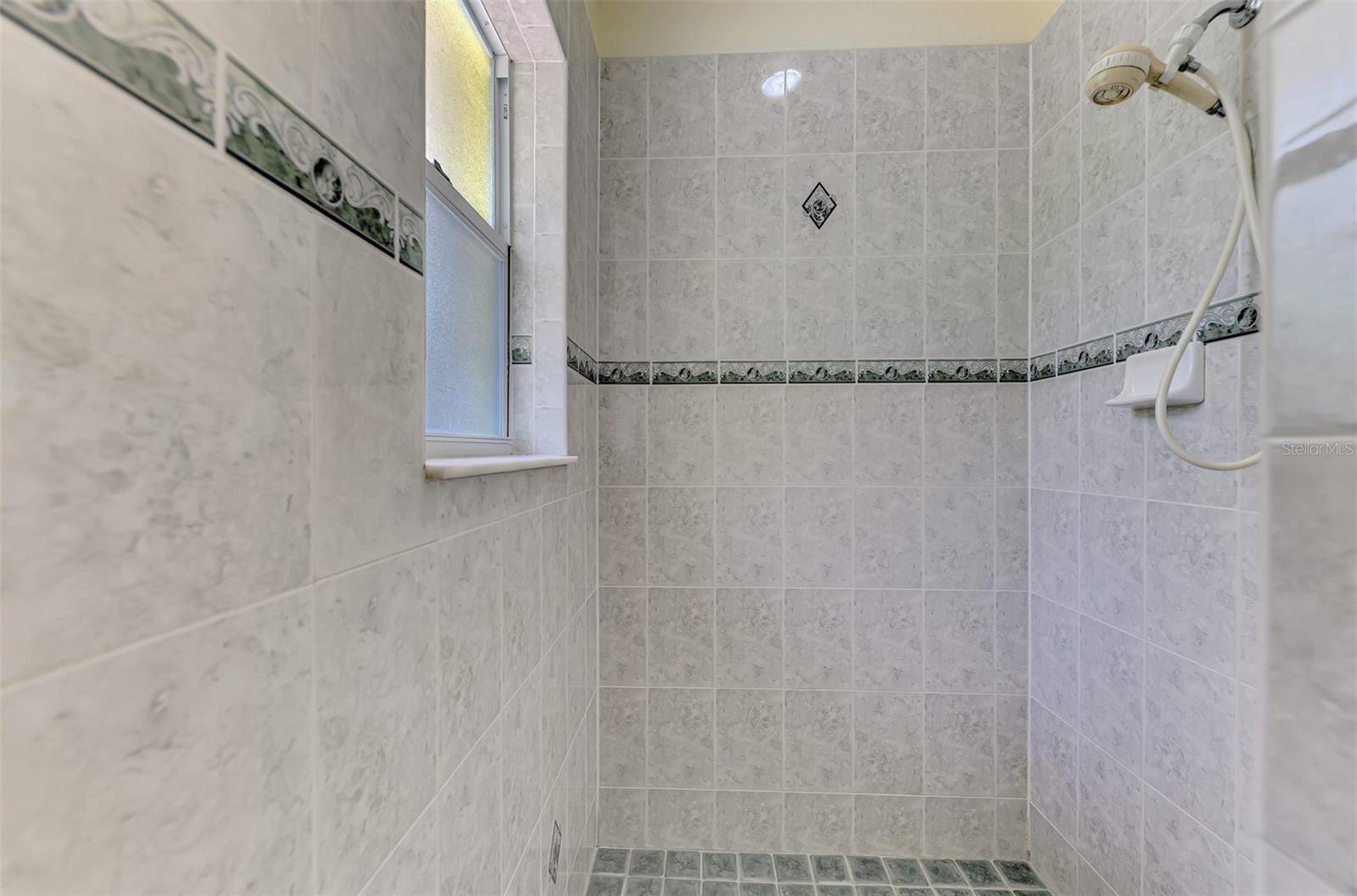 Image 27 of 43 For 1830 Bahia Terrado