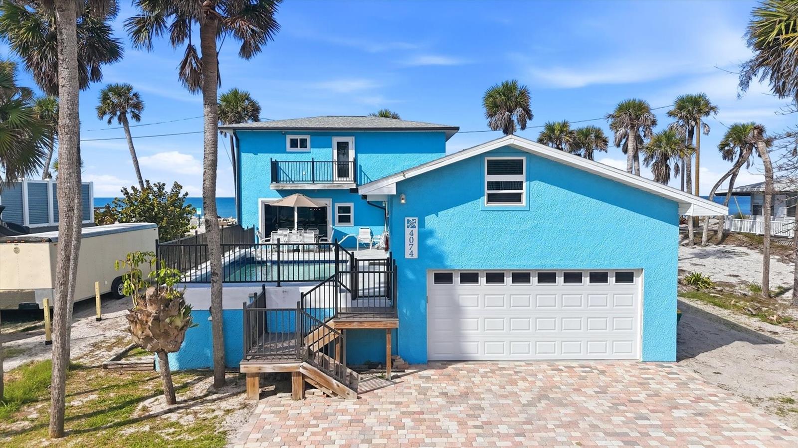 Image 3 of 71 For 4074 Beach Road