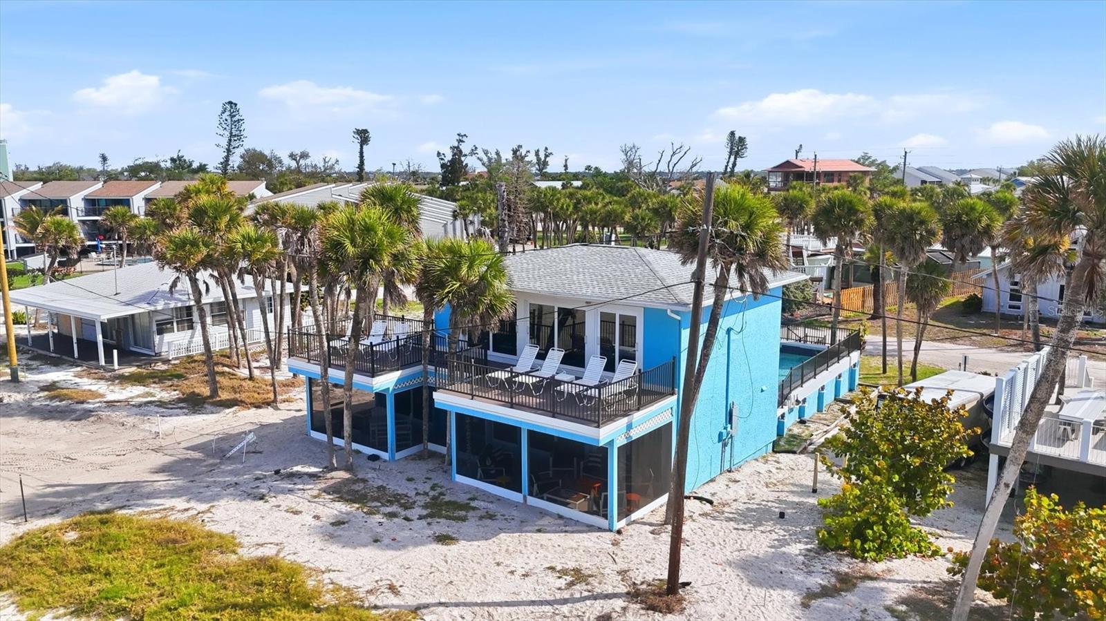 Image 59 of 71 For 4074 Beach Road