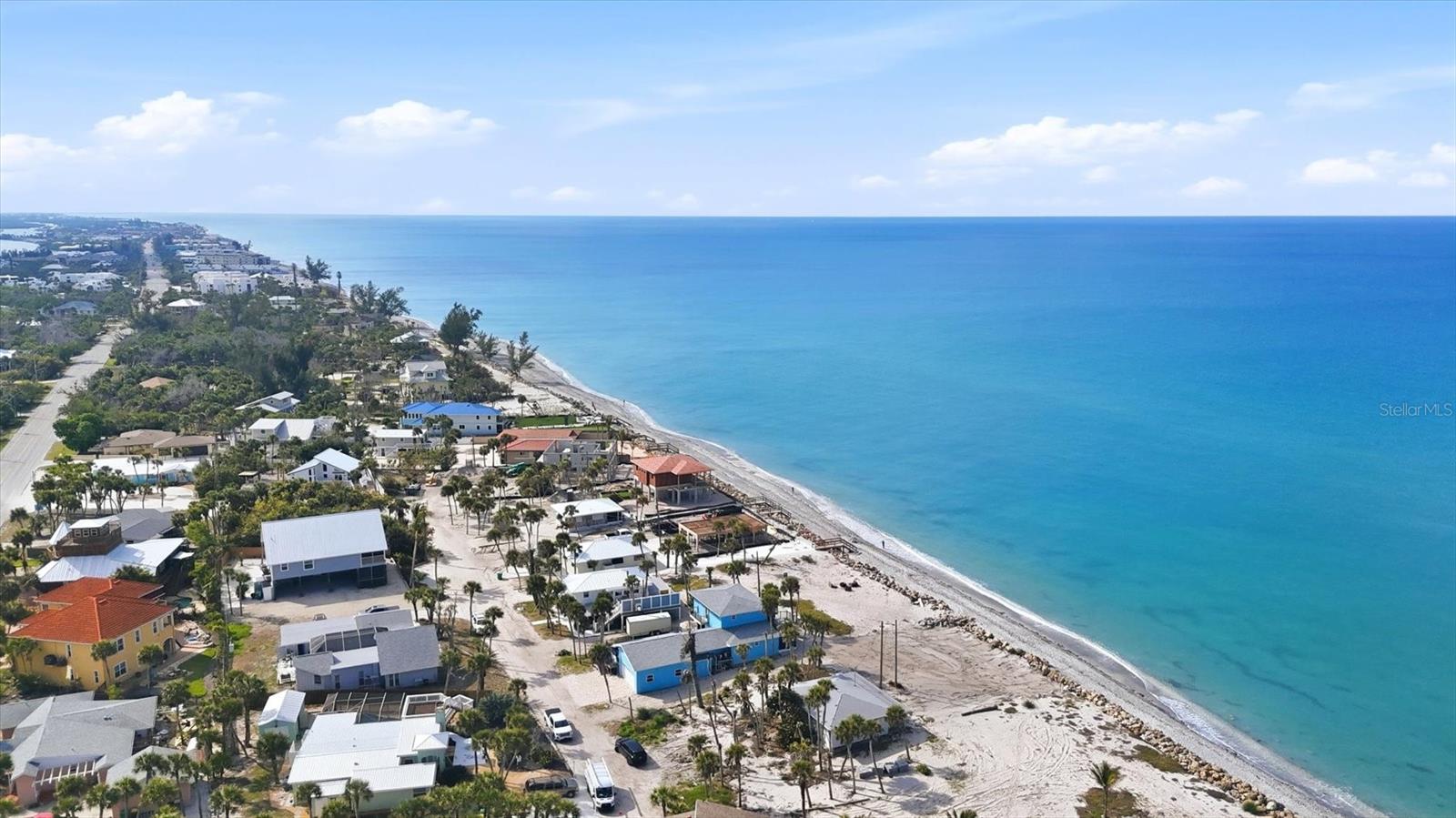 Image 6 of 71 For 4074 Beach Road