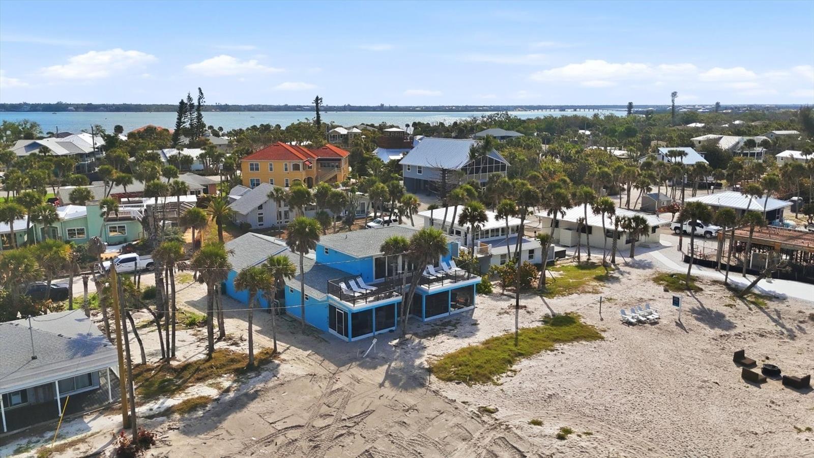 Image 61 of 71 For 4074 Beach Road