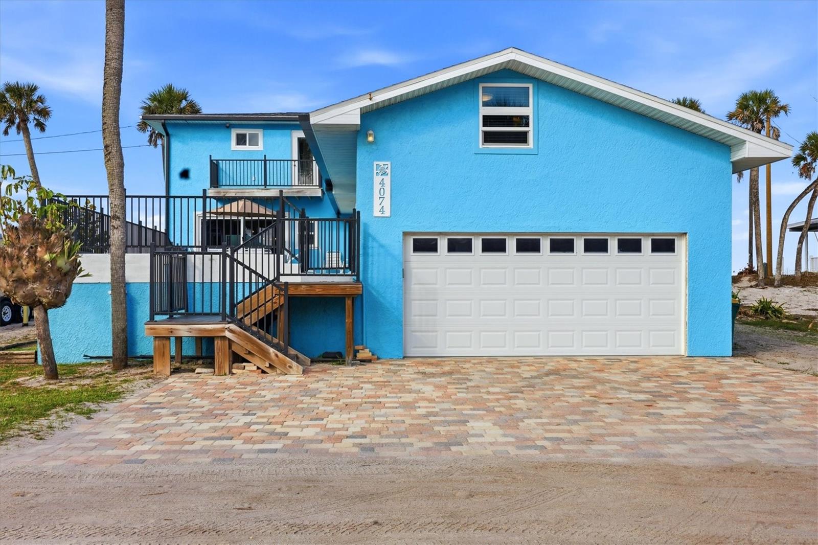 Image 9 of 71 For 4074 Beach Road