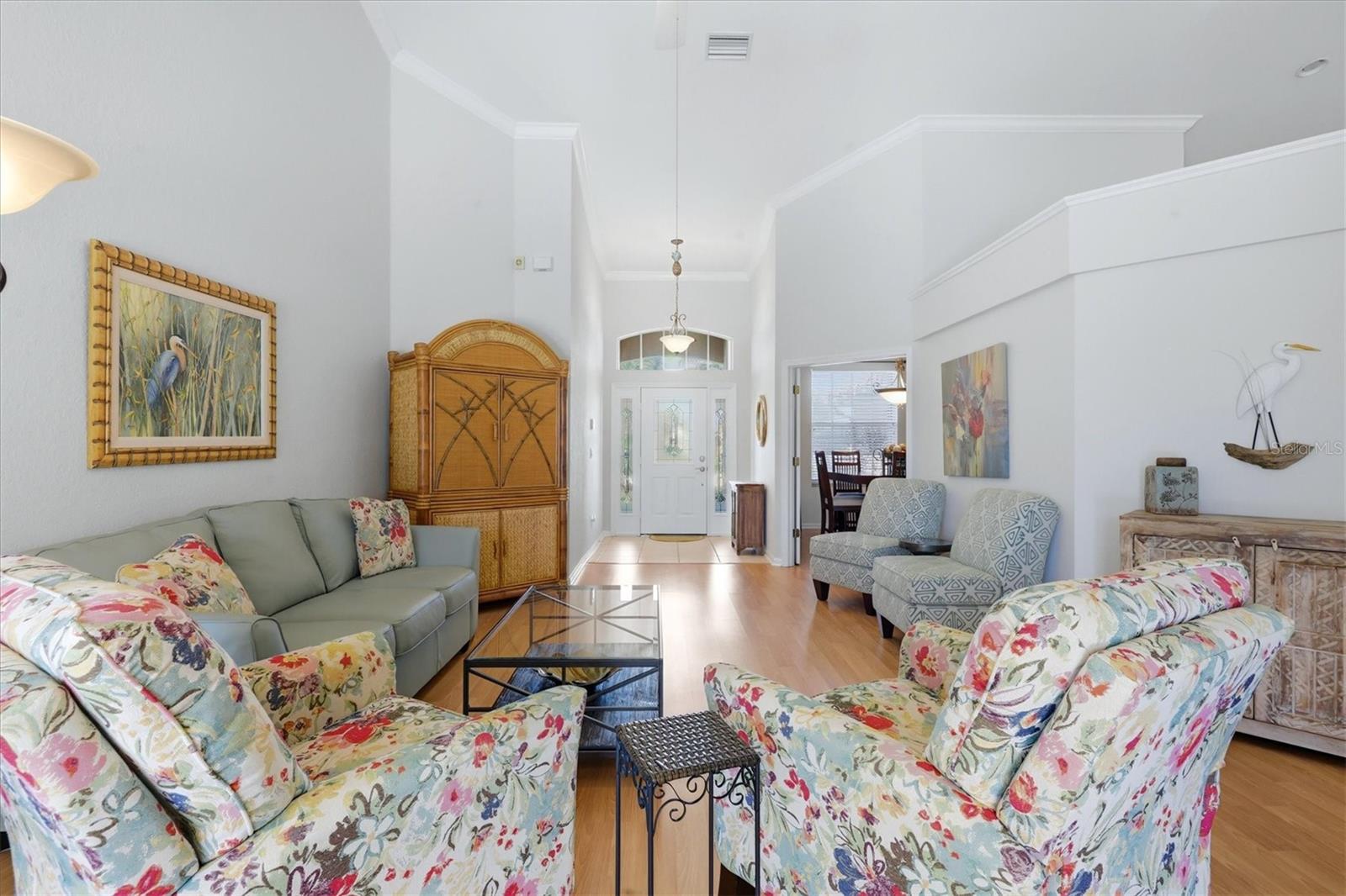 Image 12 of 82 For 4120 Lakes Court