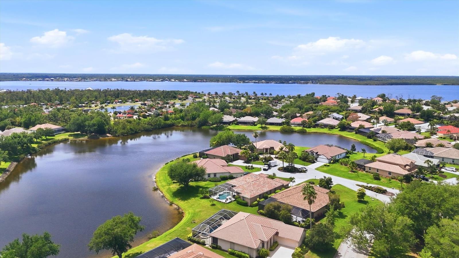 Image 48 of 82 For 4120 Lakes Court