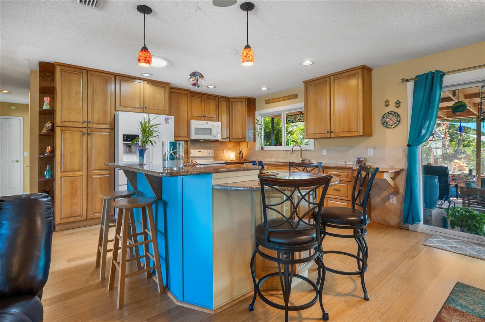 Image 10 of 54 For 6168 Sunnybrook Boulevard