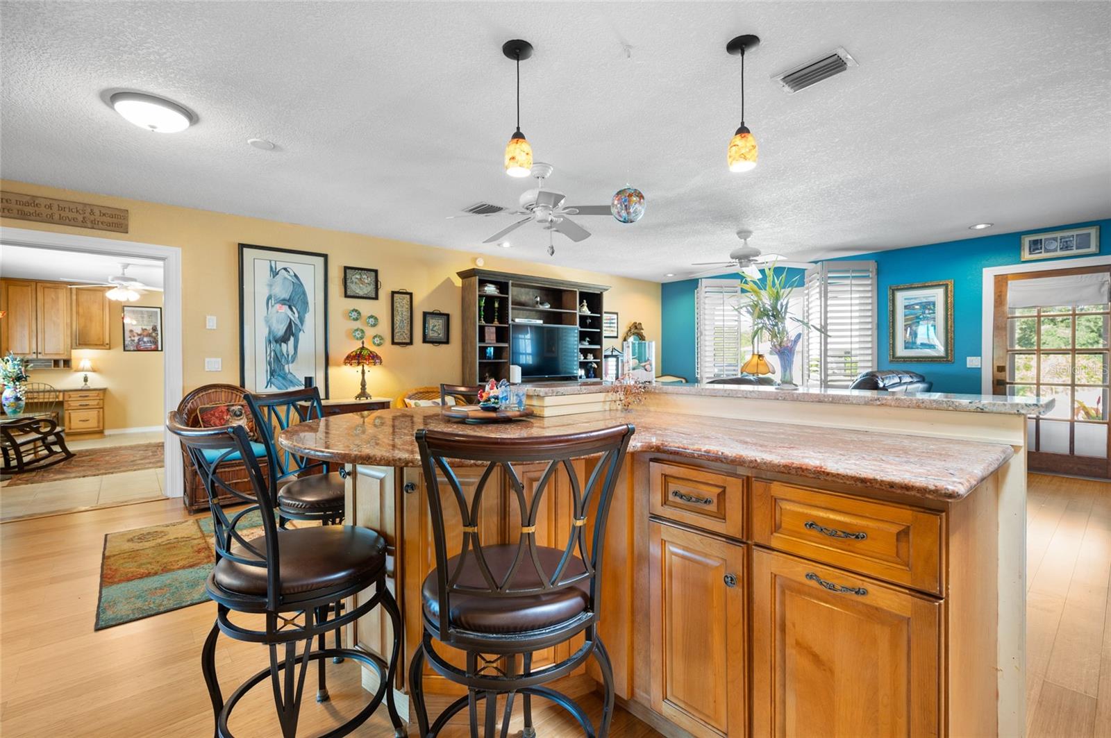 Image 12 of 54 For 6168 Sunnybrook Boulevard